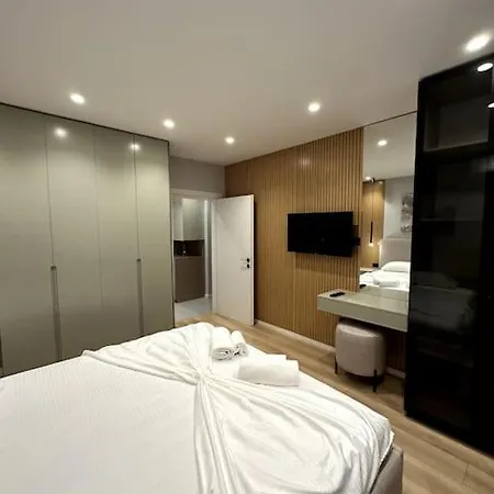 Adger Luxury