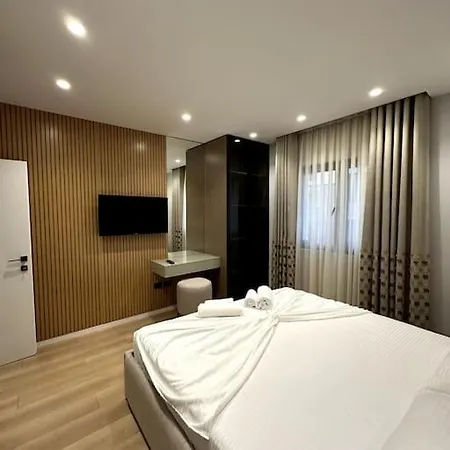 Adger Luxury Apartment